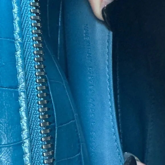 Balenciaga Elegant Crocodile-Embossed Blue Handbag NWT - Picture 12 of 16